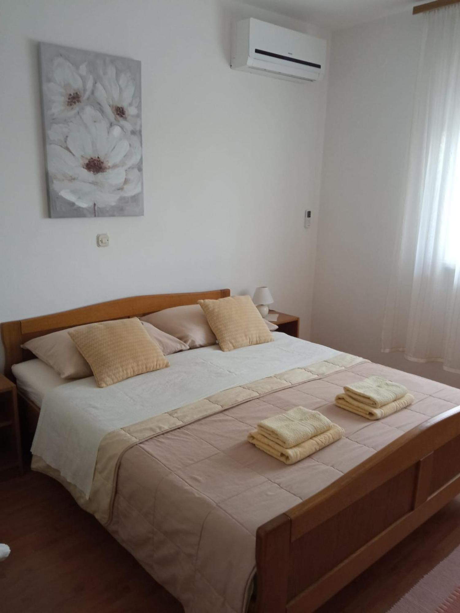 Apartment Plitvice Starigrad Exterior photo